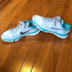 Women's Nike Flex Supreme TR3
